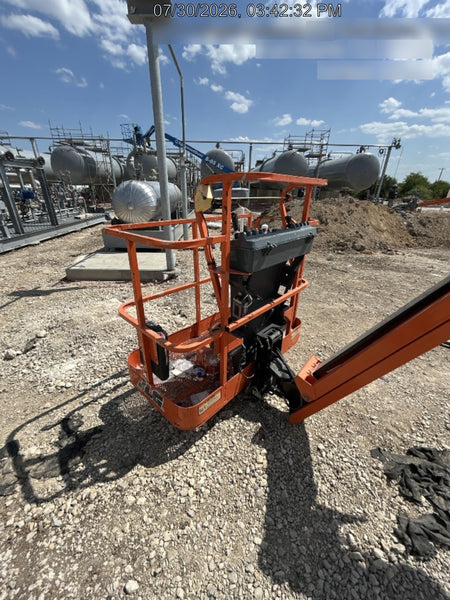 2022 JLG 340AJ