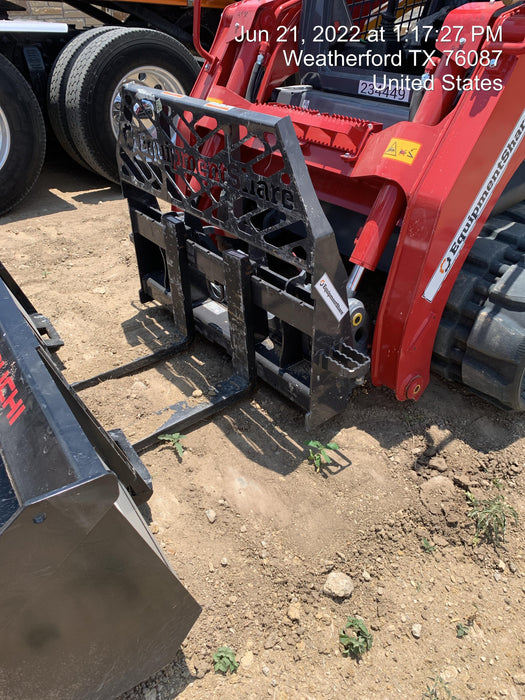 2022 PALADIN 48" Pallet Forks - Paladin