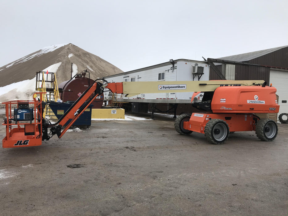 2019 JLG 660SJ