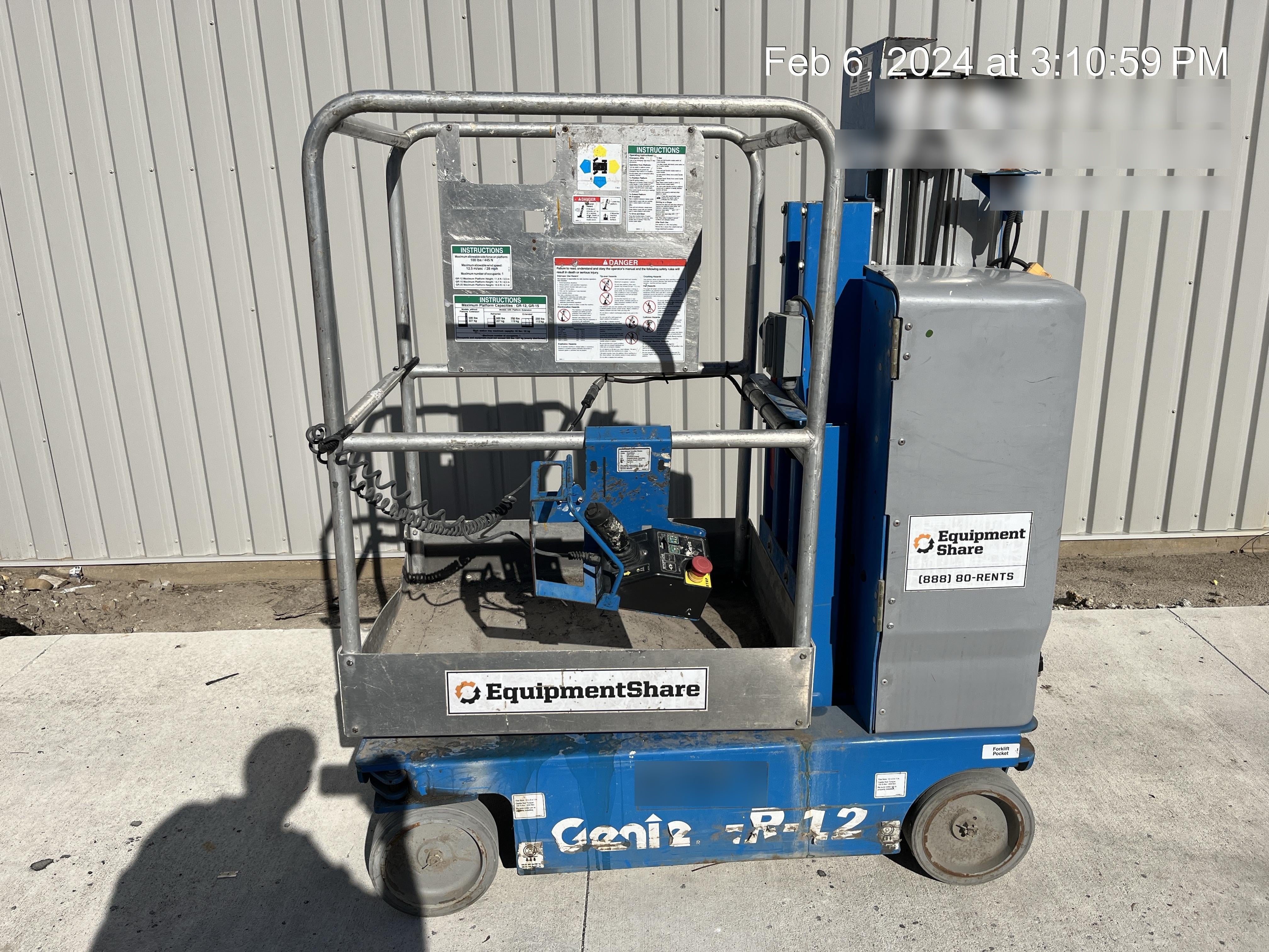 2020 GENIE GR-12