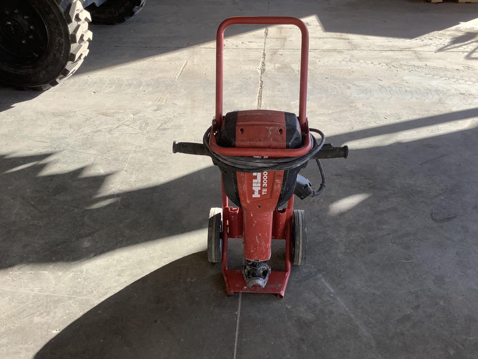 2020 HILTI TE 3000-AVR