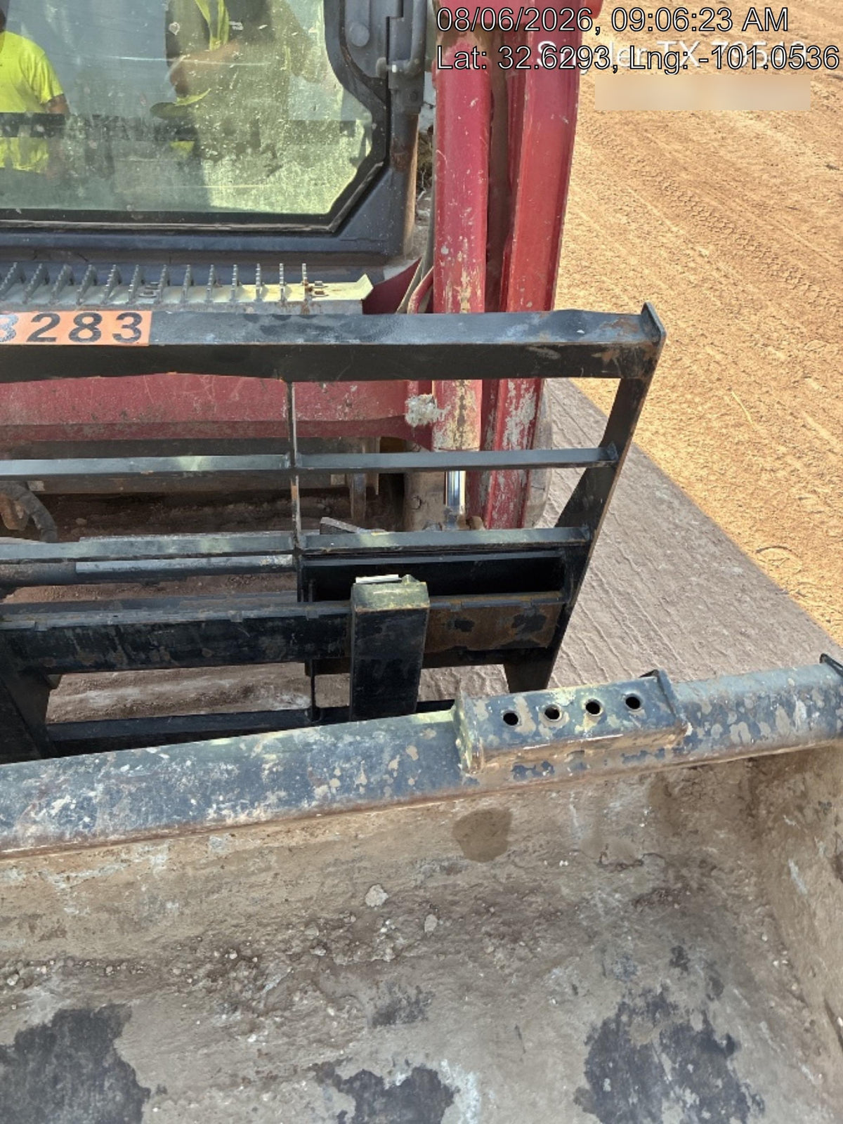 2025 ARROW MATERIAL HANDLING F5100CB