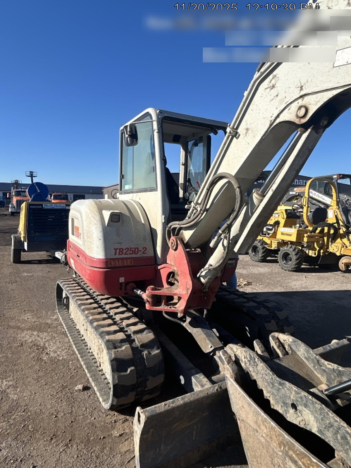 2024 TAKEUCHI TB250-2CR
