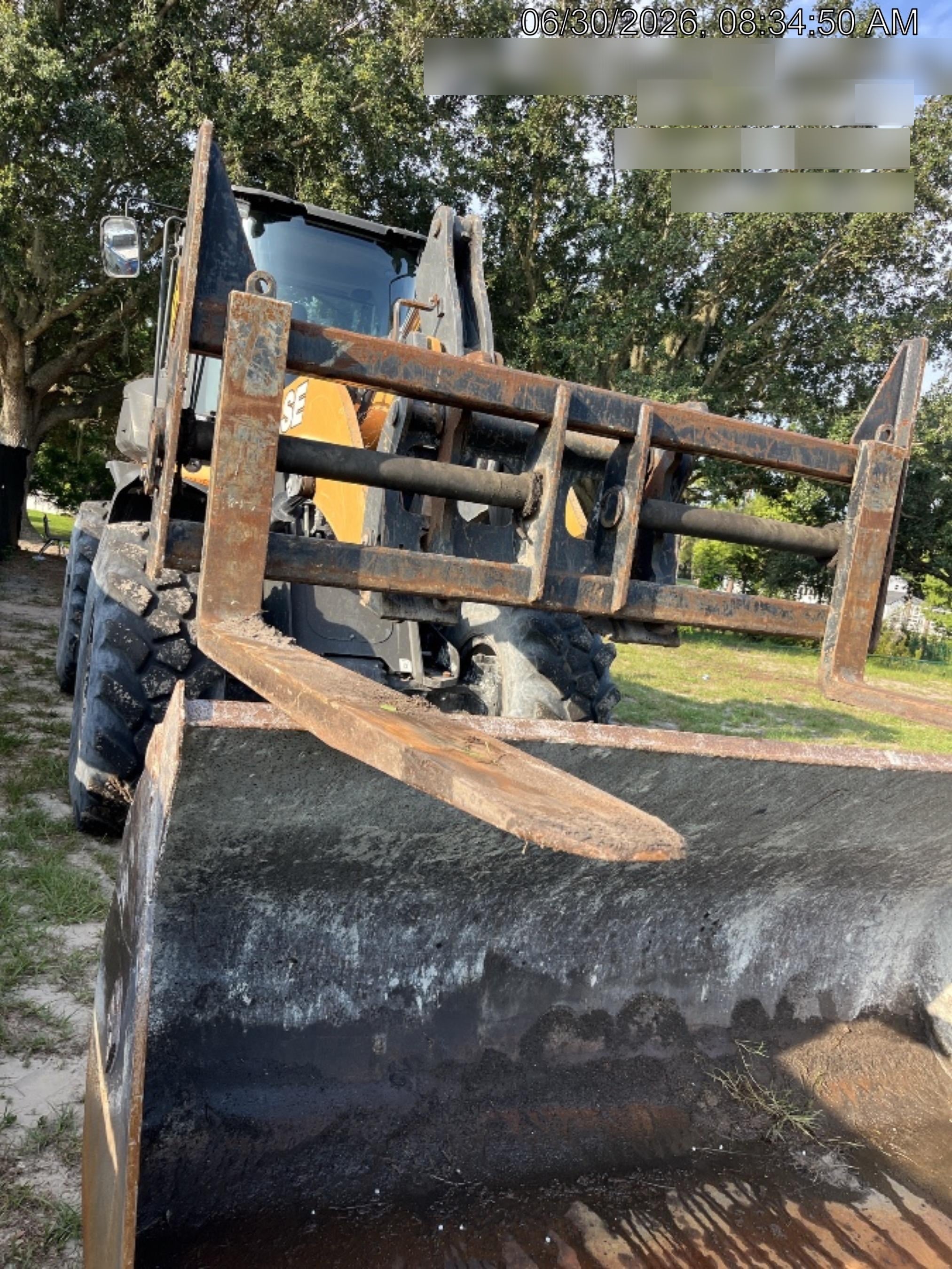 2022 PEMBERTON 72" Utility Forks