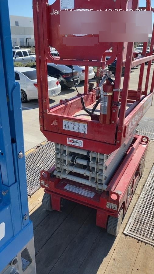 2017 MEC 1330SE MEC 1330SE Scissor Lift