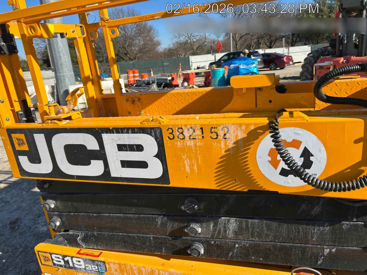 2024 JCB S1932E