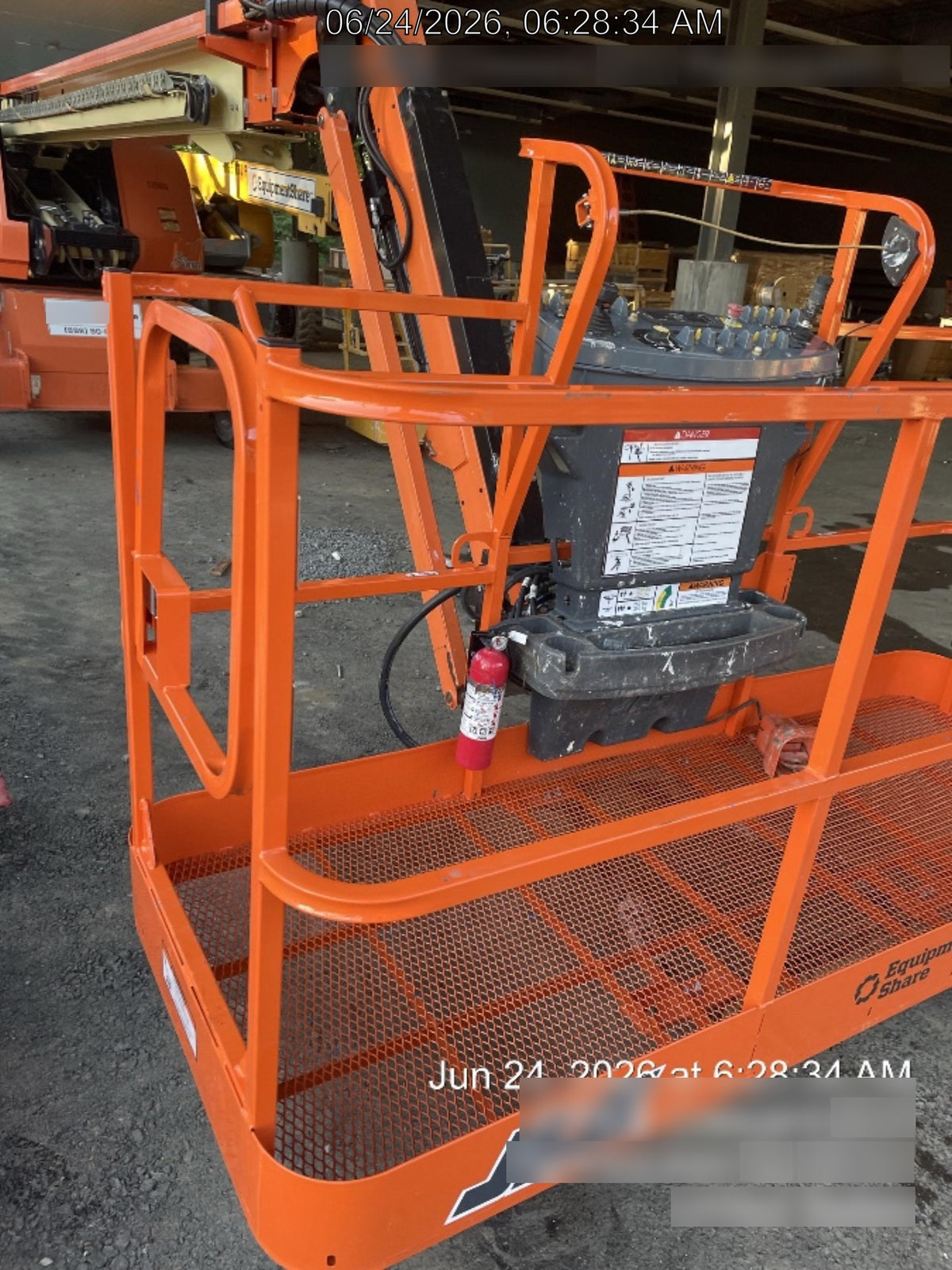 2021 JLG 660SJ