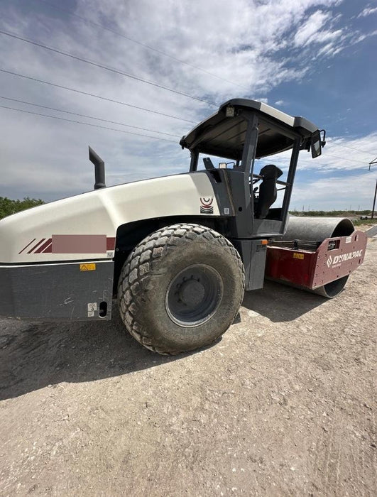 2023 DYNAPAC CA2500D