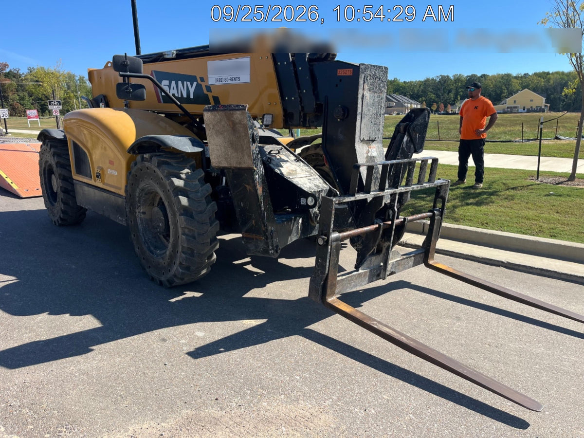 2023 SANY STH1056