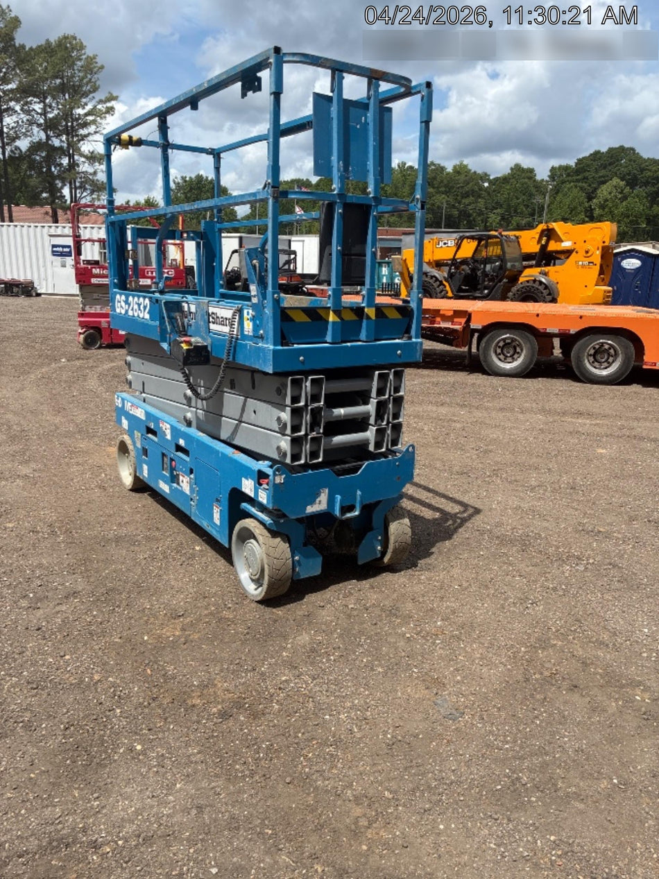 2023 GENIE GS-2632