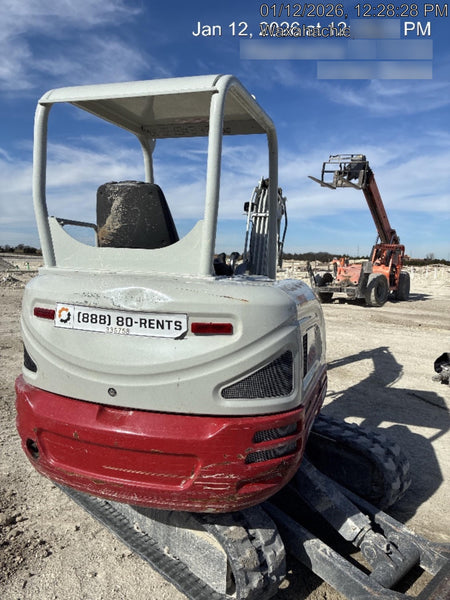 2023 TAKEUCHI TB235-2R