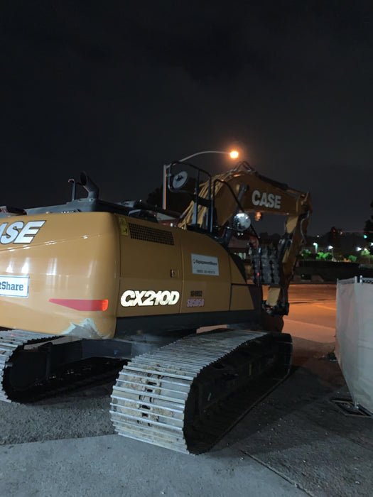 2021 CASE CX210D