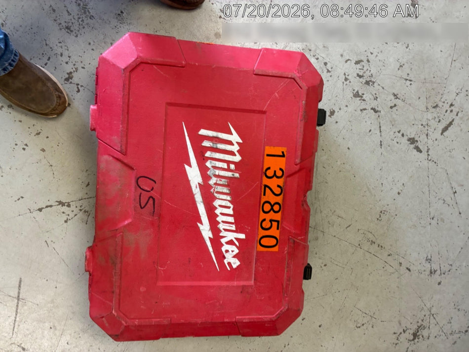2021 MILWAUKEE 4272-21