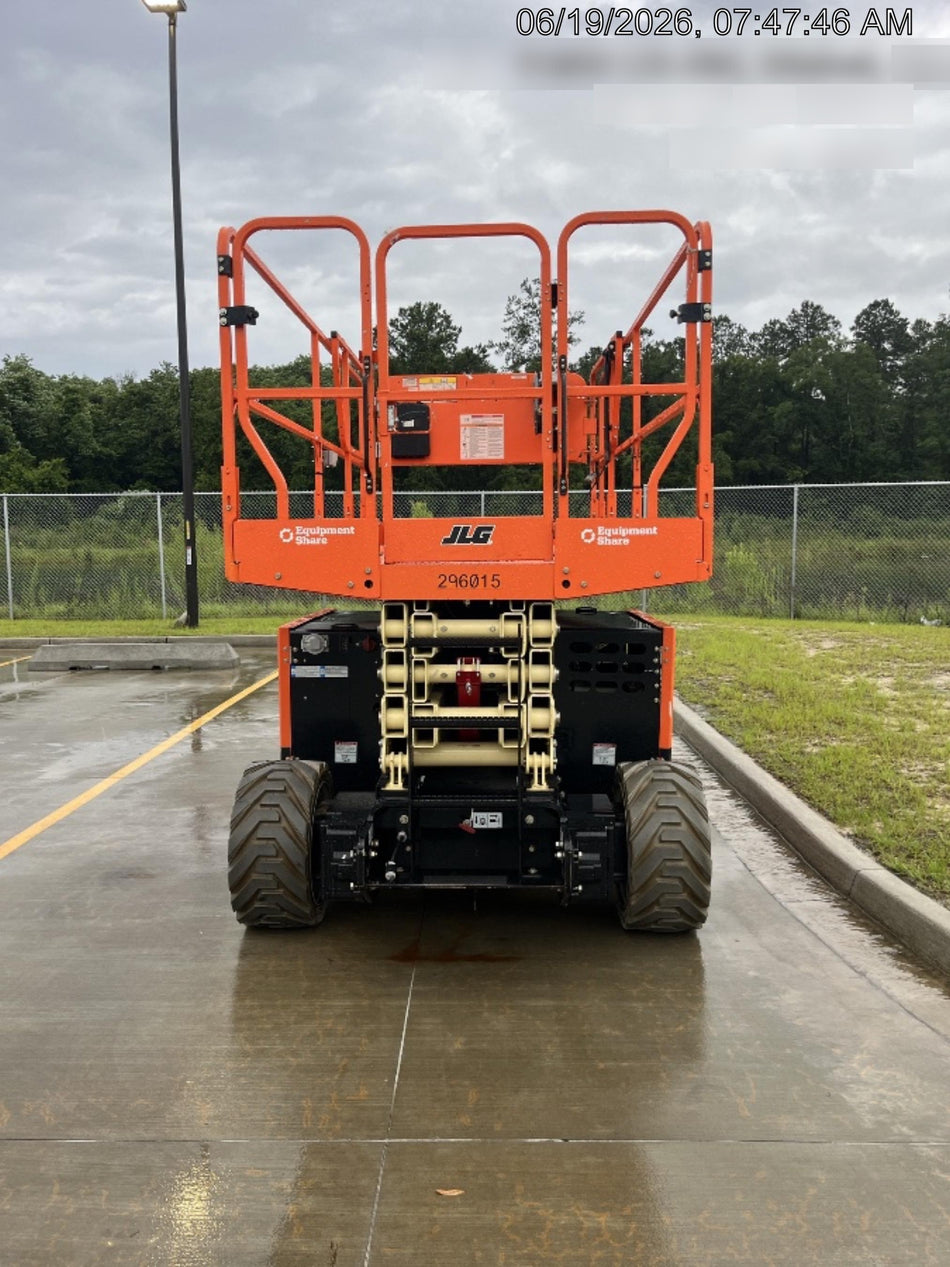 2023 JLG ERT4069