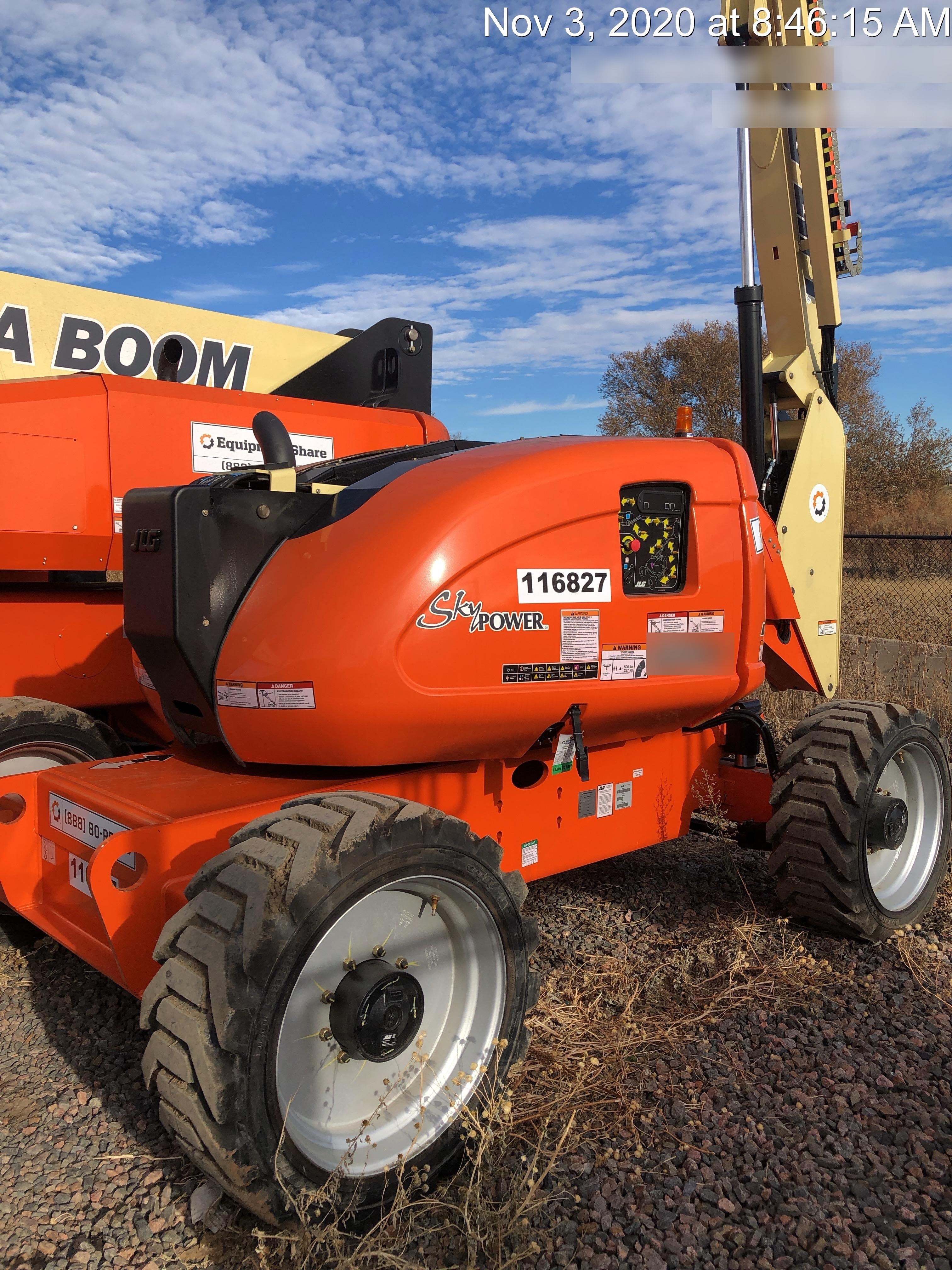 2021 JLG 600AJ