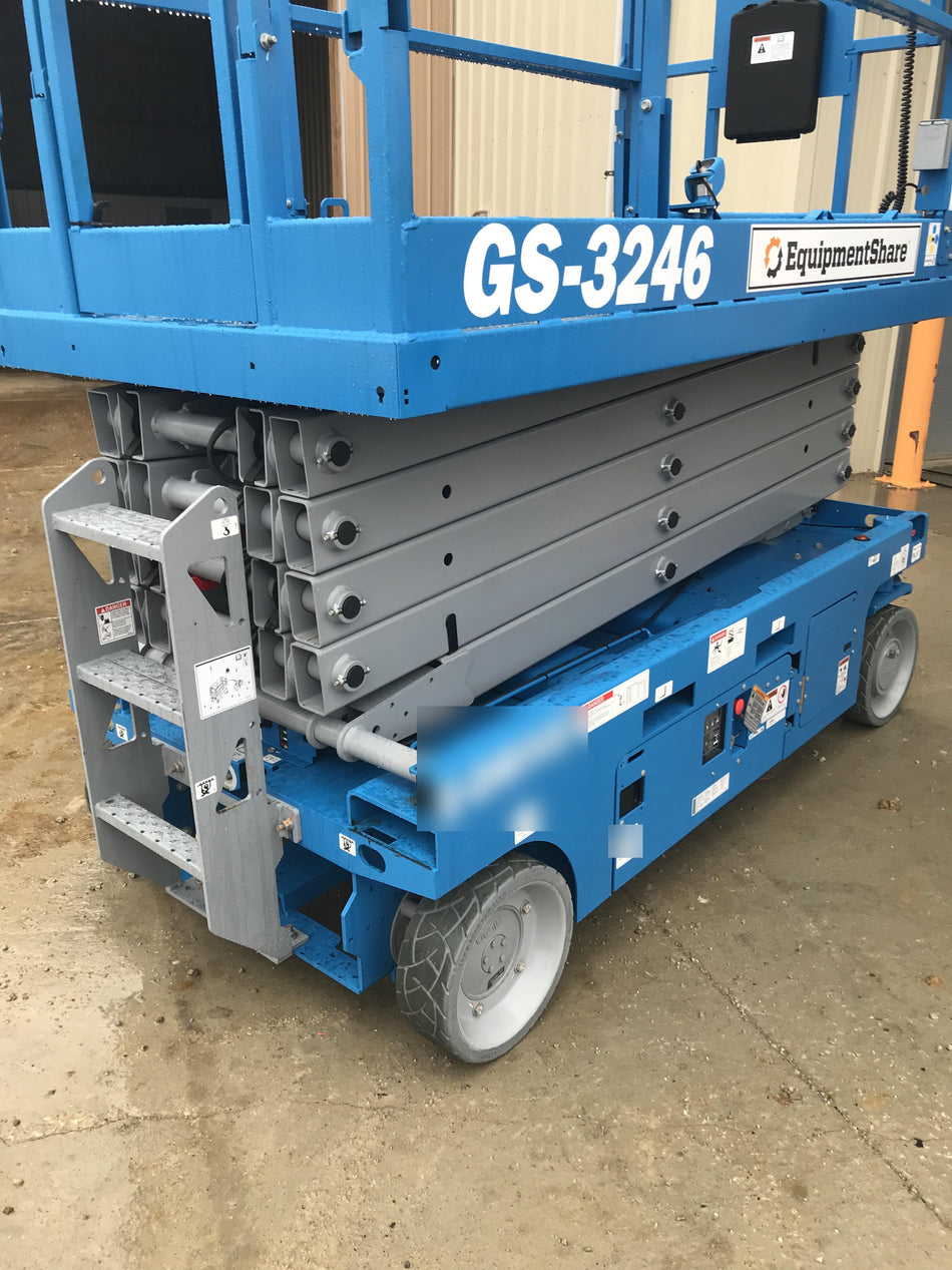 2022 GENIE GS-3246