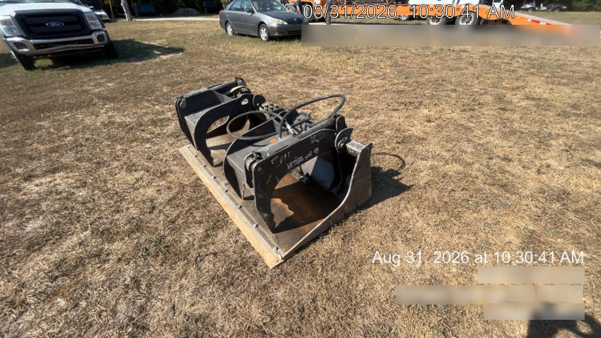 2018 PALADIN 76" Scrap Grapple Bucket - Paladin