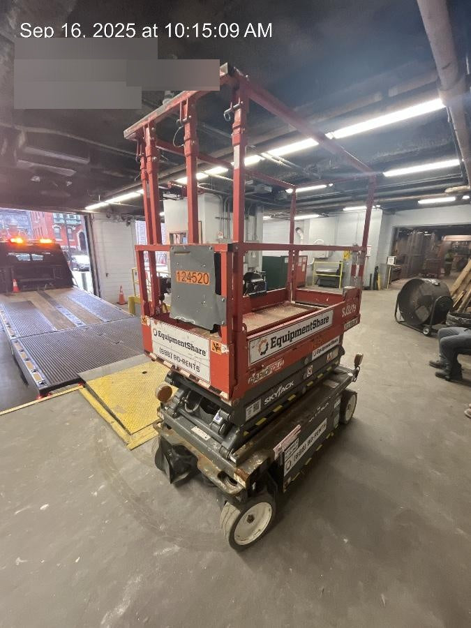 2021 SKYJACK SJ3219