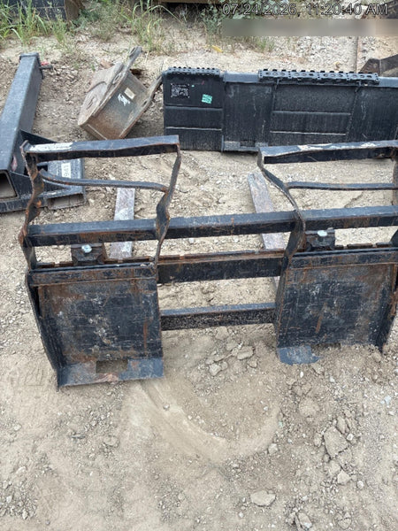 2021 ARROW MATERIAL HANDLING 60" Pallet Forks
