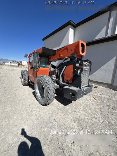 2024 SKYTRAK 8042