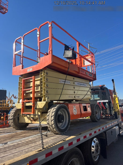 2019 JLG 4069LE