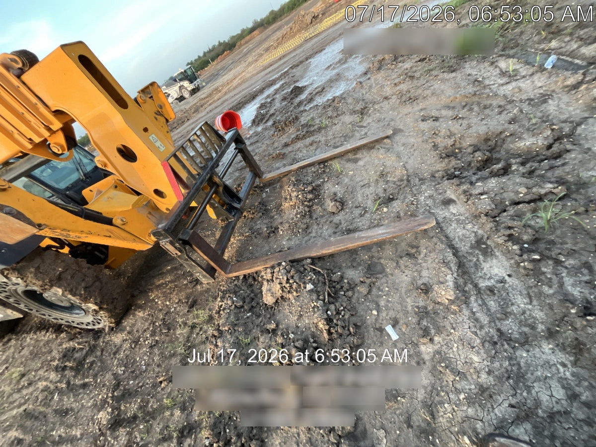 2021 JCB 510-56