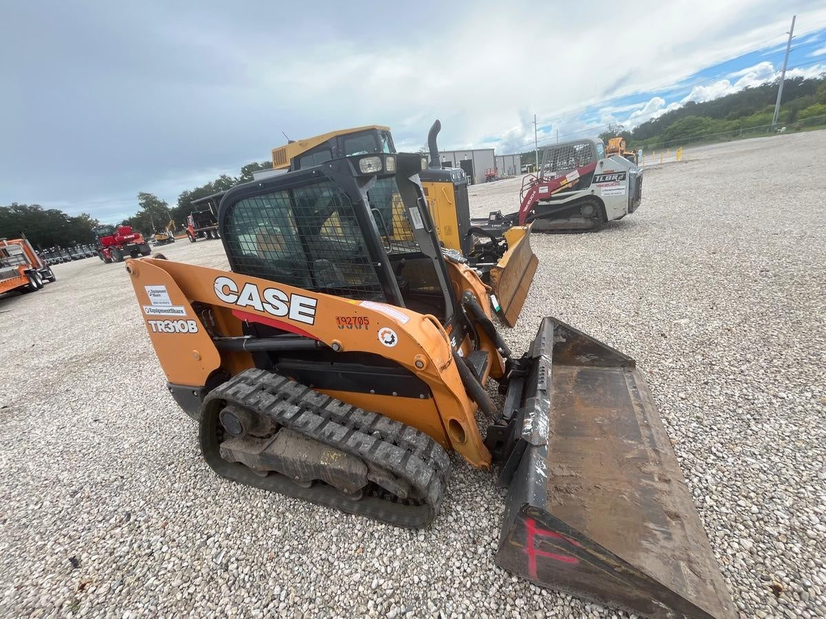 2021 CASE TR310B
