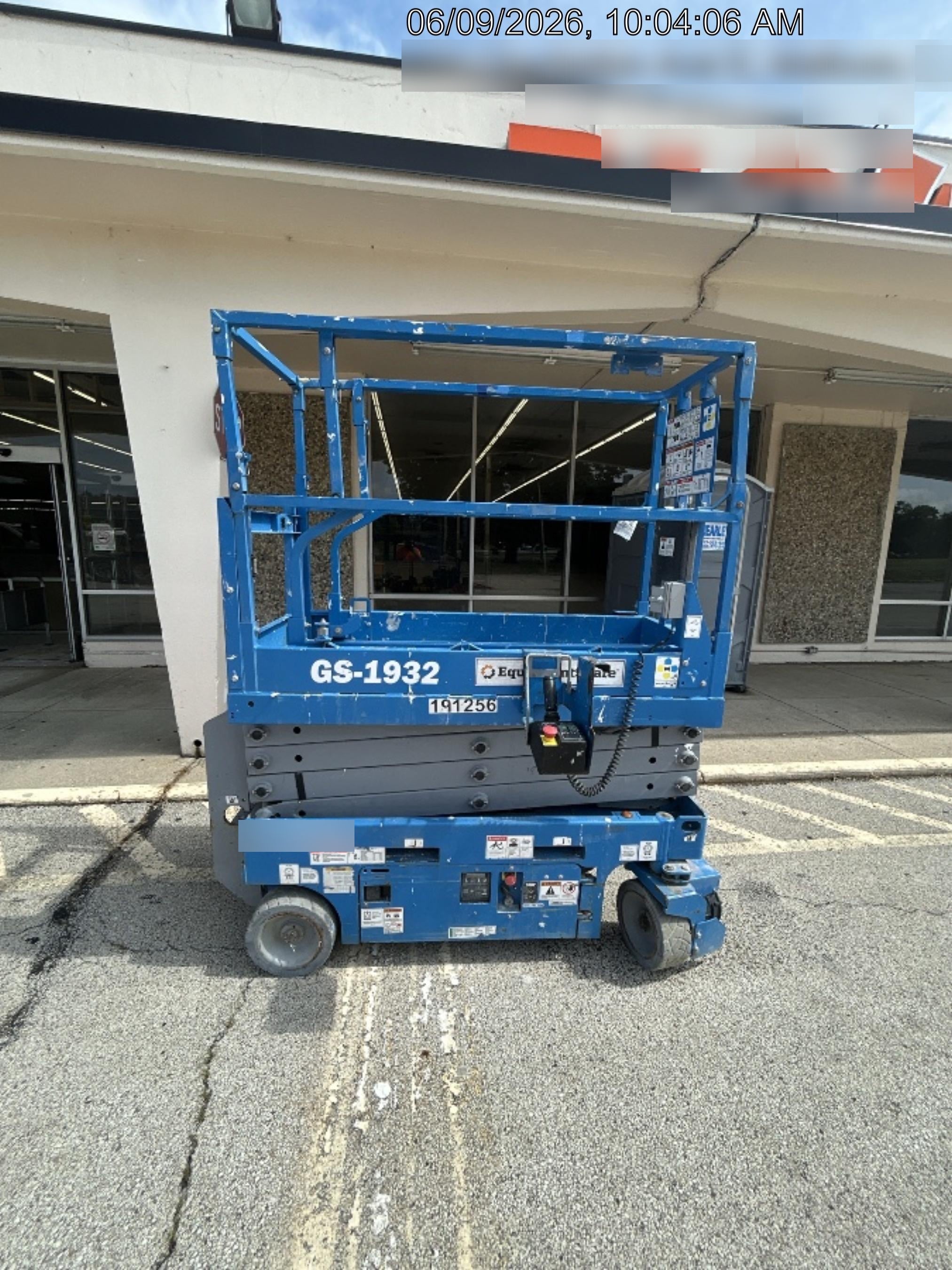 2021 GENIE GS-1932