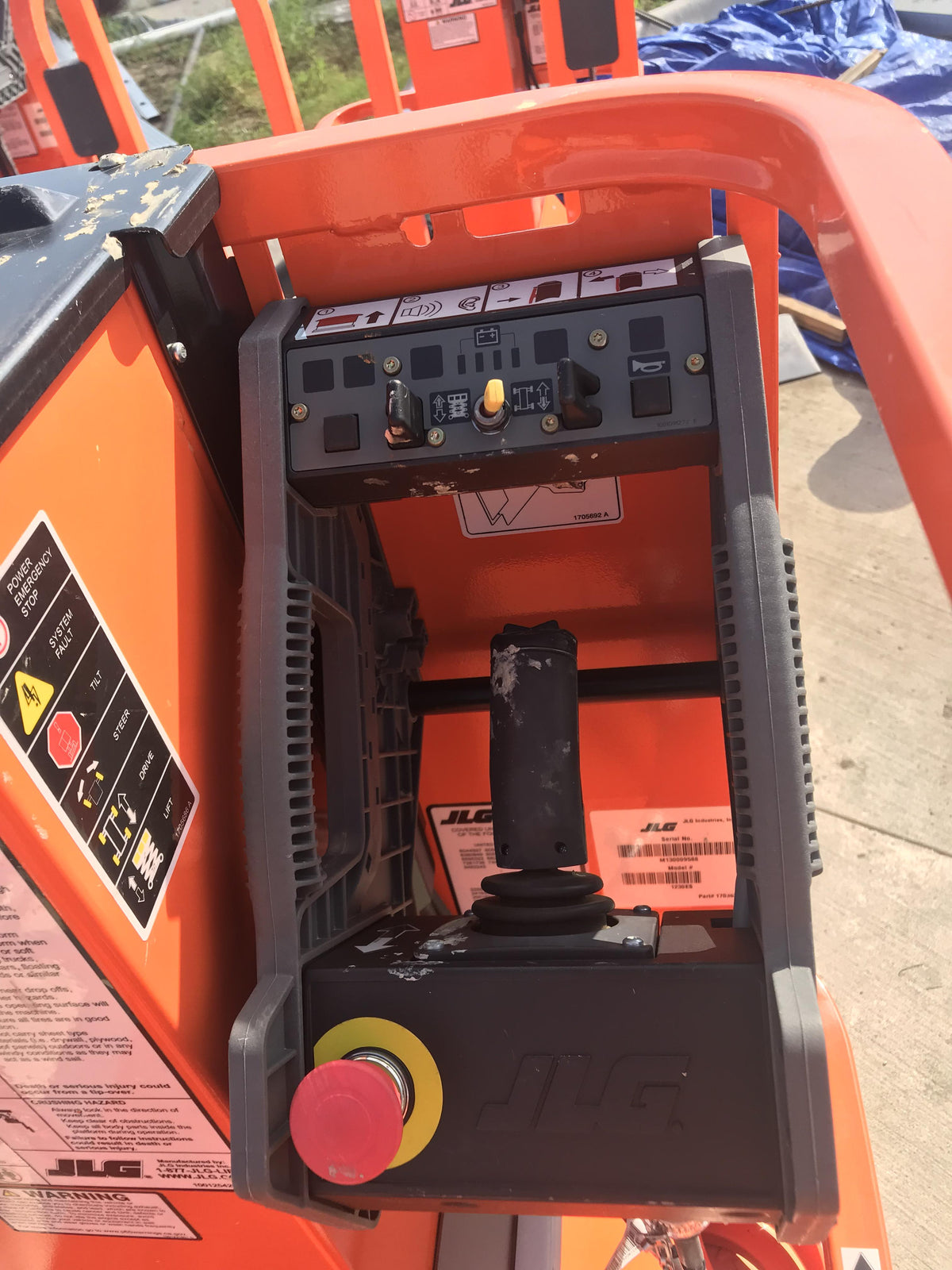2021 JLG 1230ES