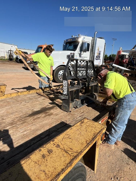 2022 PALADIN 48" Pallet Forks - Paladin