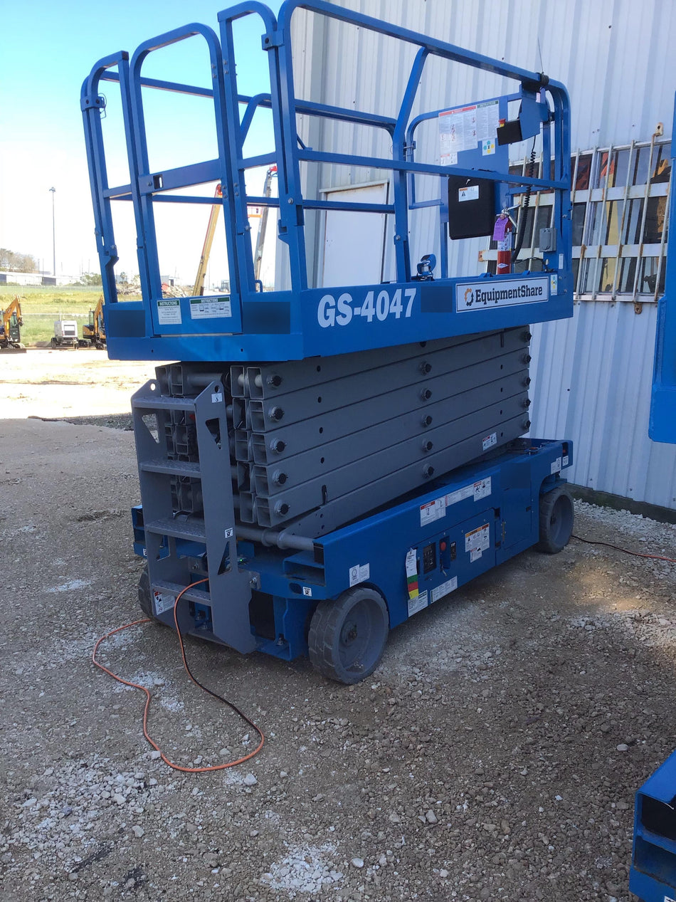 2018 GENIE GS-4047