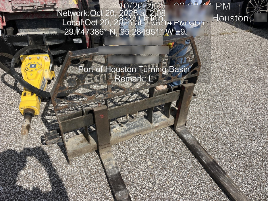 2021 PALADIN 48" Pallet Forks - Paladin