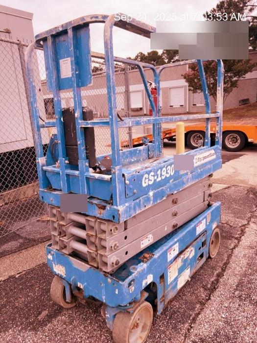 2019 Genie GS-1930 Fixed Rails with Chain Entry