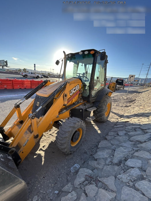 2023 JCB 3CX-14