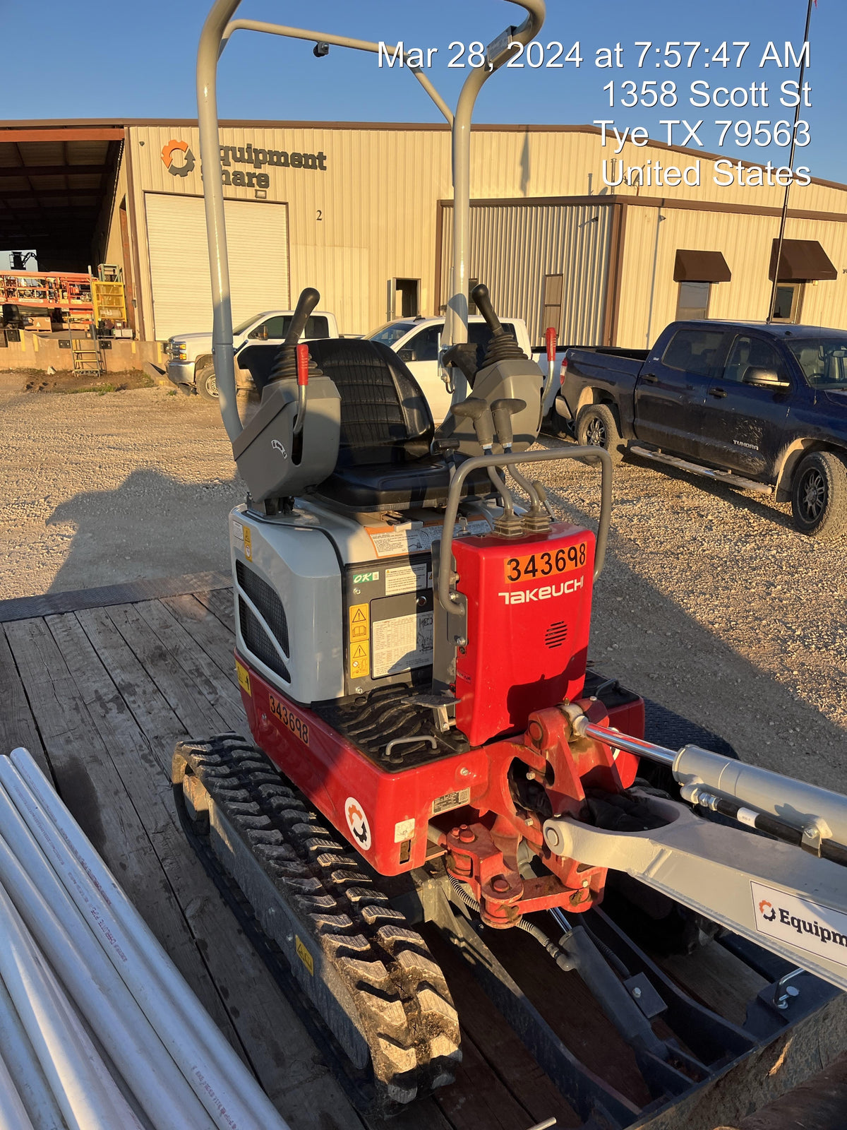 2023 TAKEUCHI TB210R