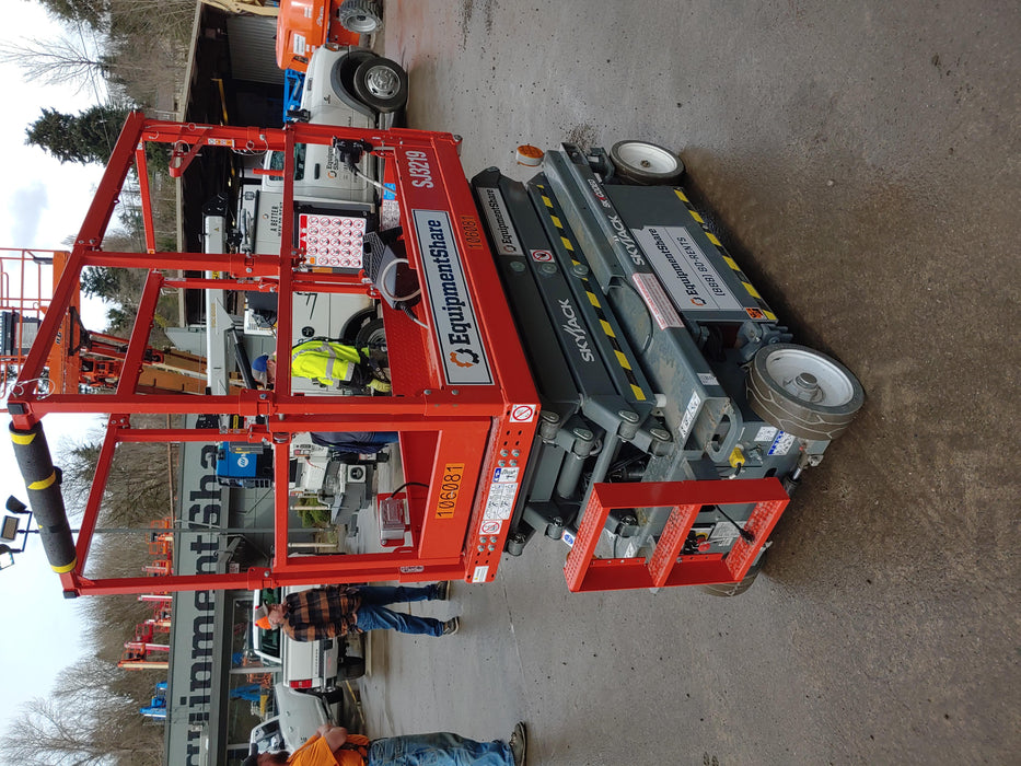 2020 Skyjack SJIII-3219 Solid NM Tires, Half height spring hinged entry gate, Dual Beacons, 800W Inverter