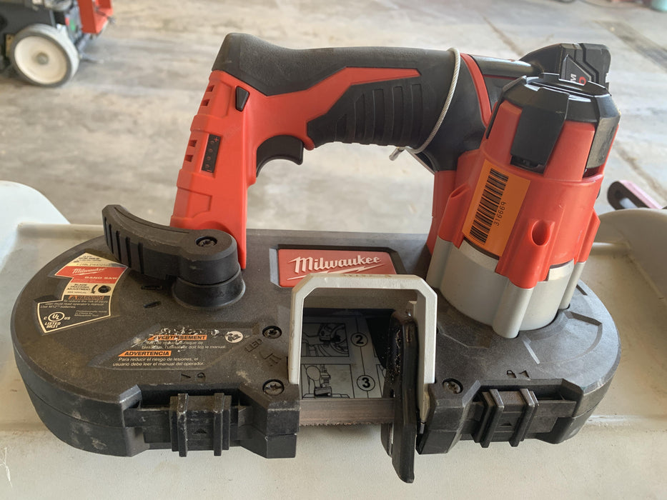 2023 MILWAUKEE 2429-21XC