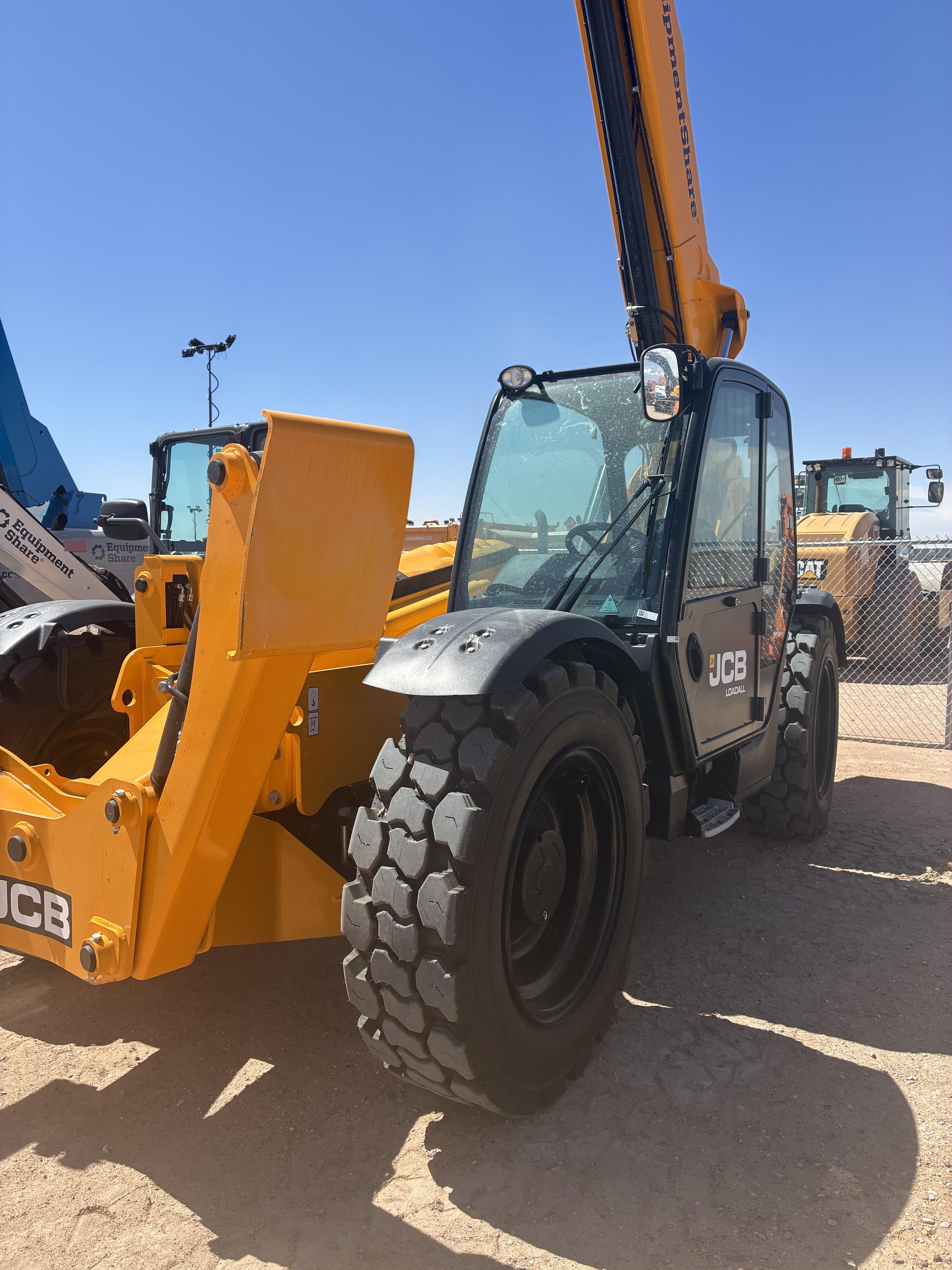 2026 JCB 510-56