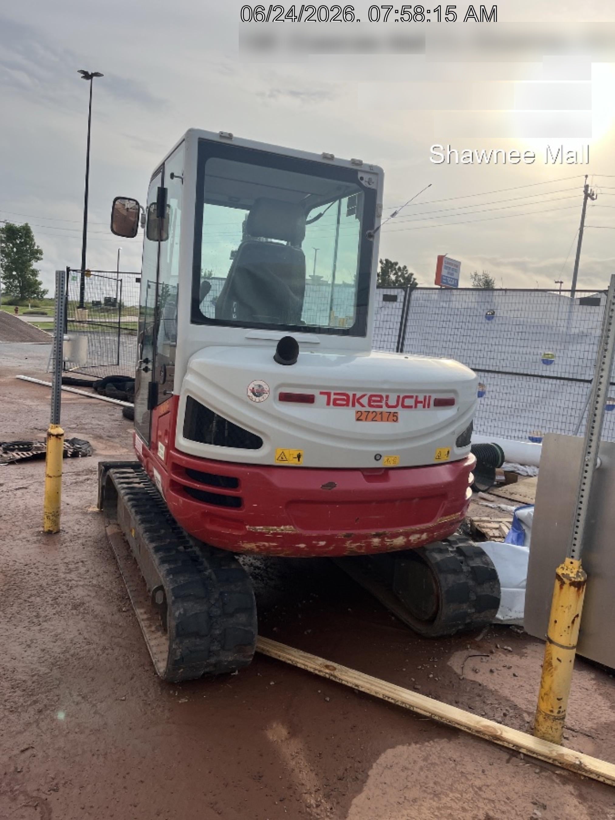 2022 TAKEUCHI TB250-2CR