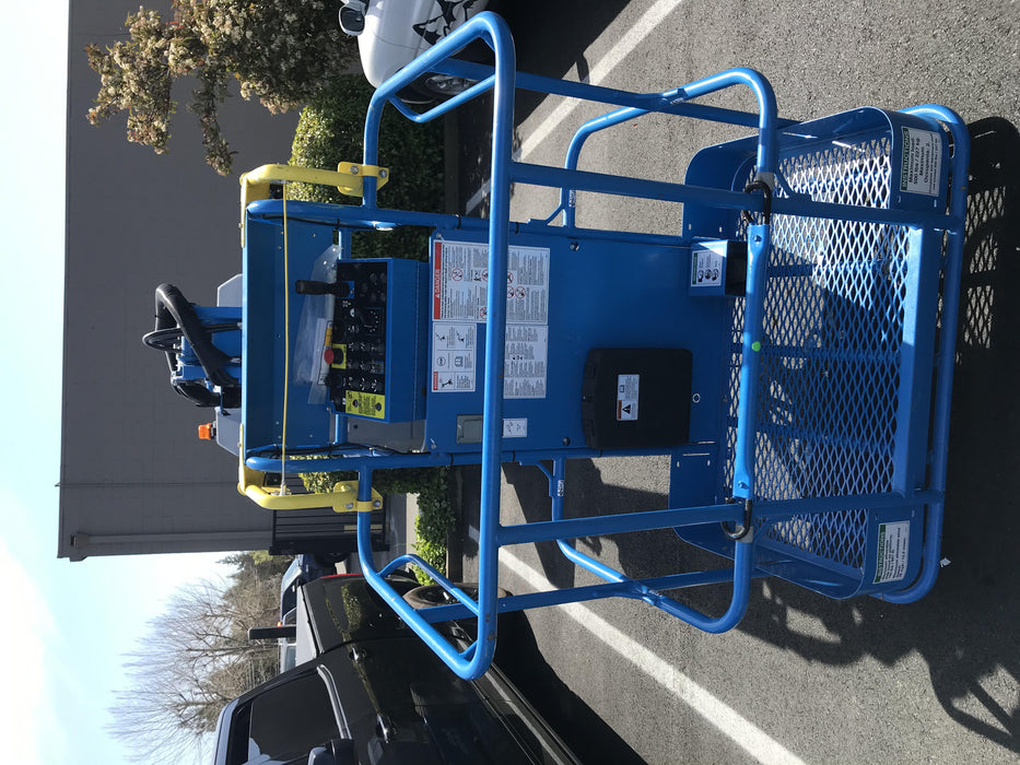 2020 Genie GS-1930 Solid Non Marking Tires, Beacon, Folding rails with half height swing gate, 800W Inverter