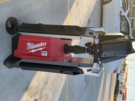2022 MILWAUKEE MXF041-1XC