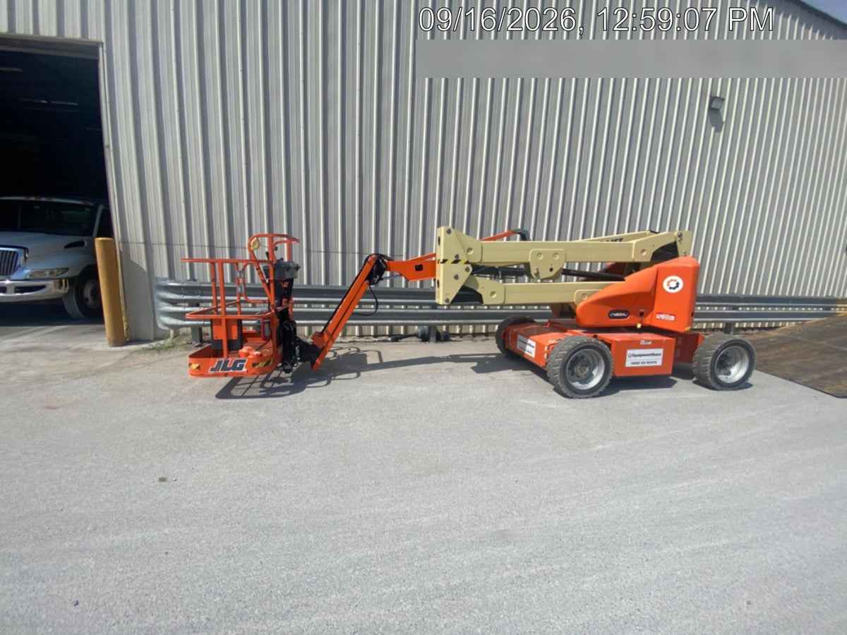 2022 JLG E450AJ