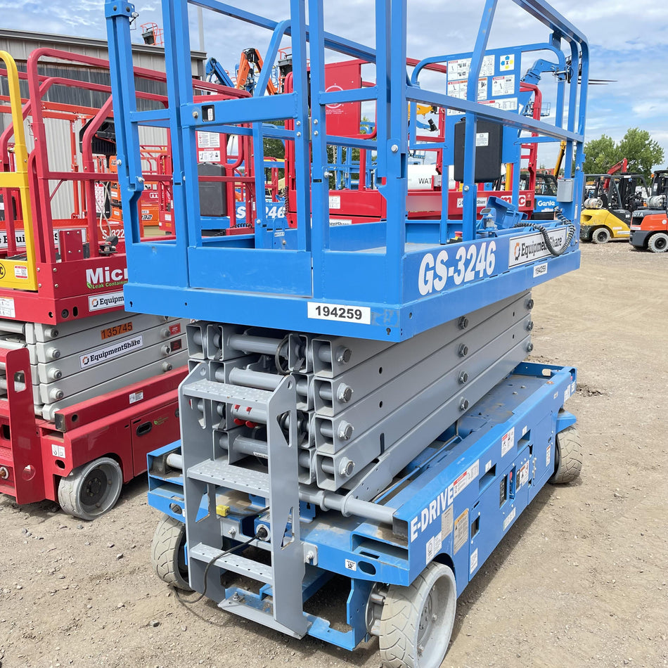 2021 GENIE GS-3246