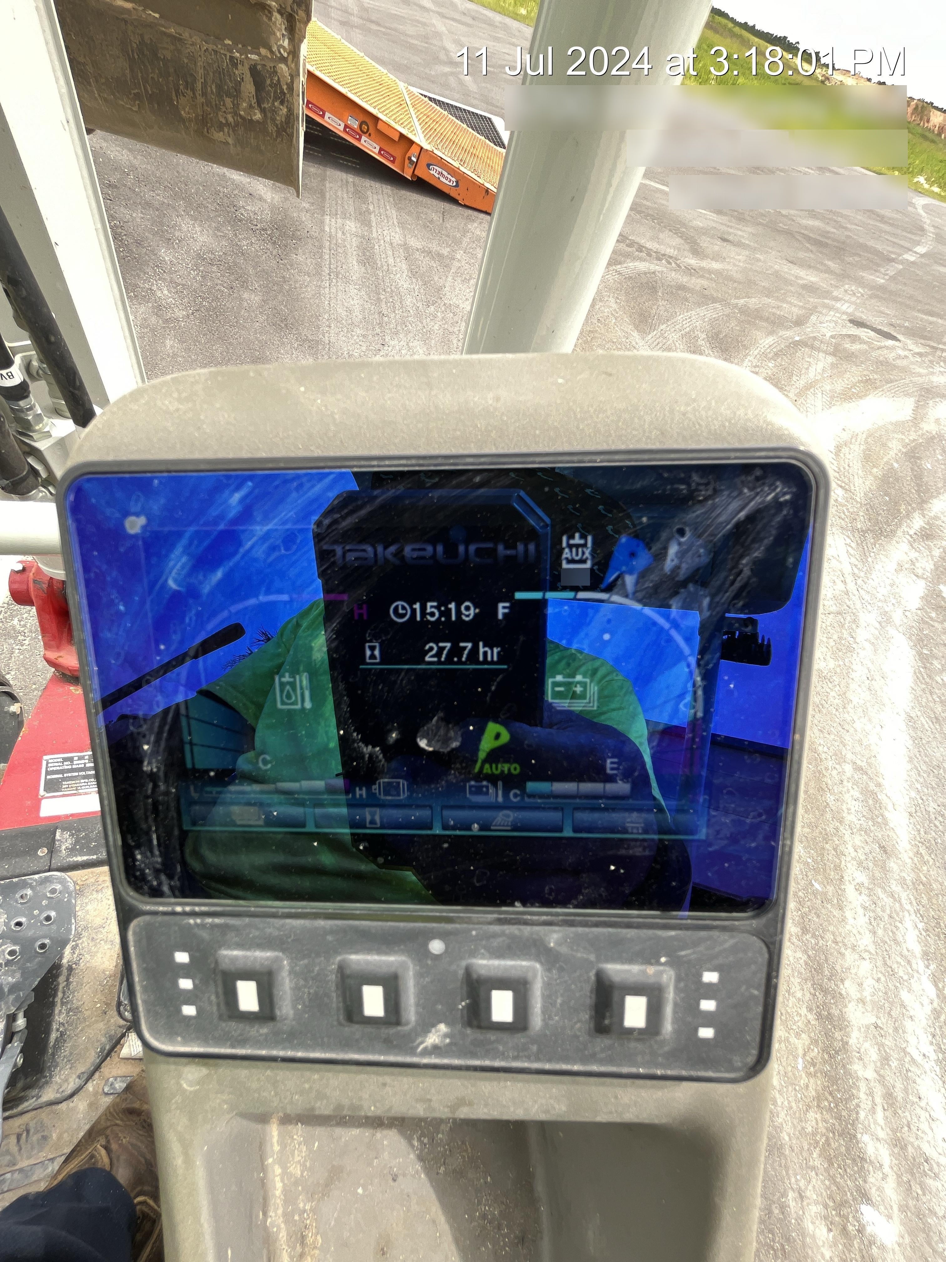 2022 TAKEUCHI TB20e