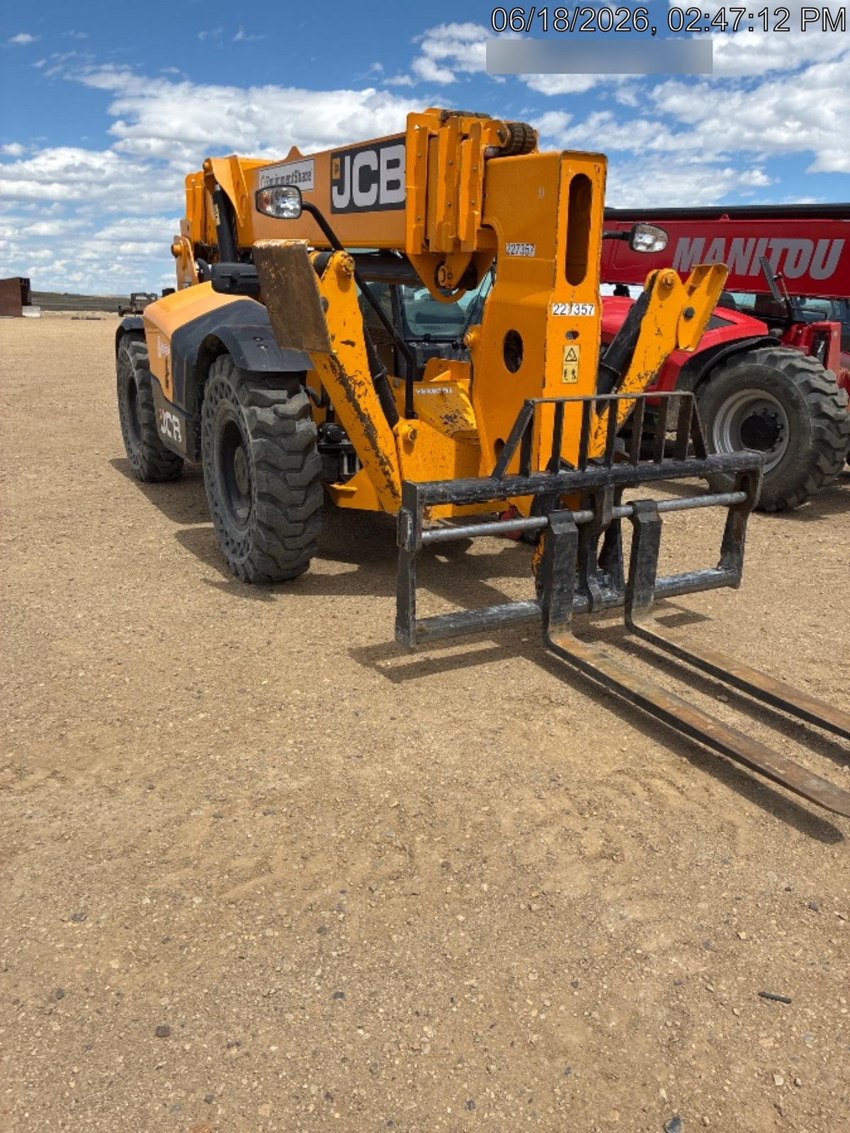 2022 JCB 512-56
