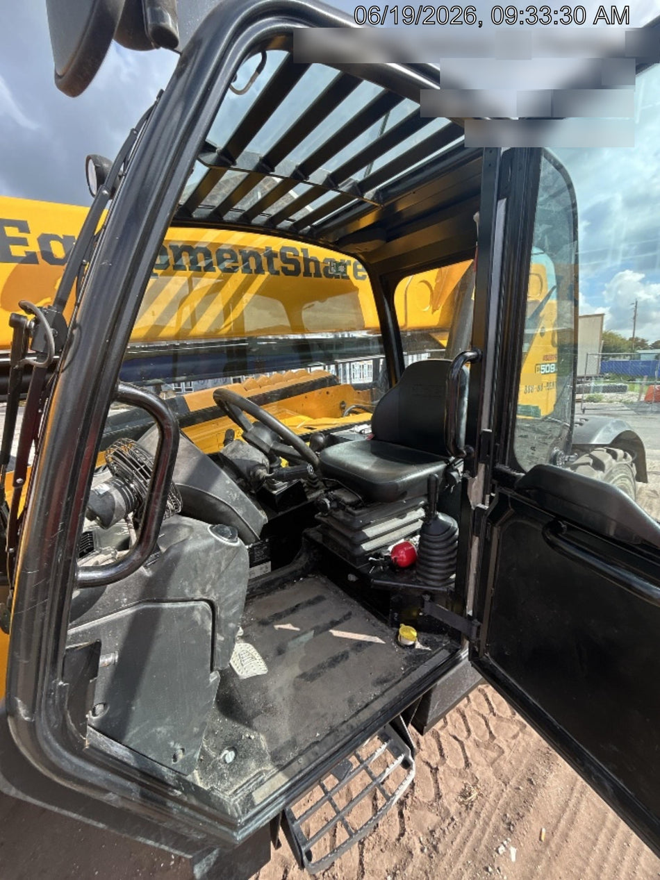 2025 JCB 509-42