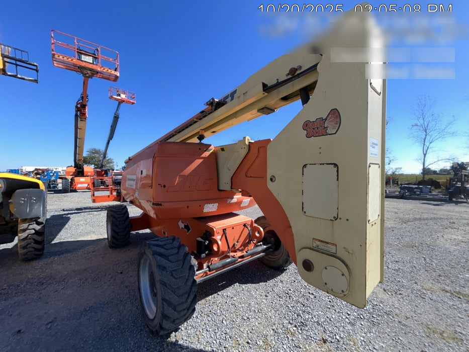 2019 JLG 800AJ