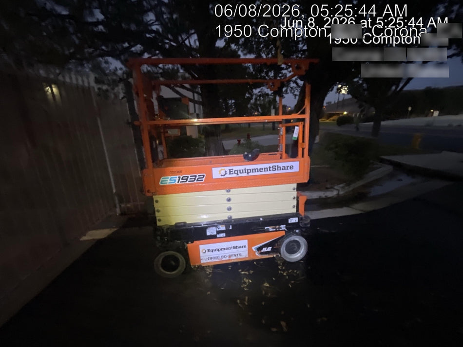 2022 JLG ES1932