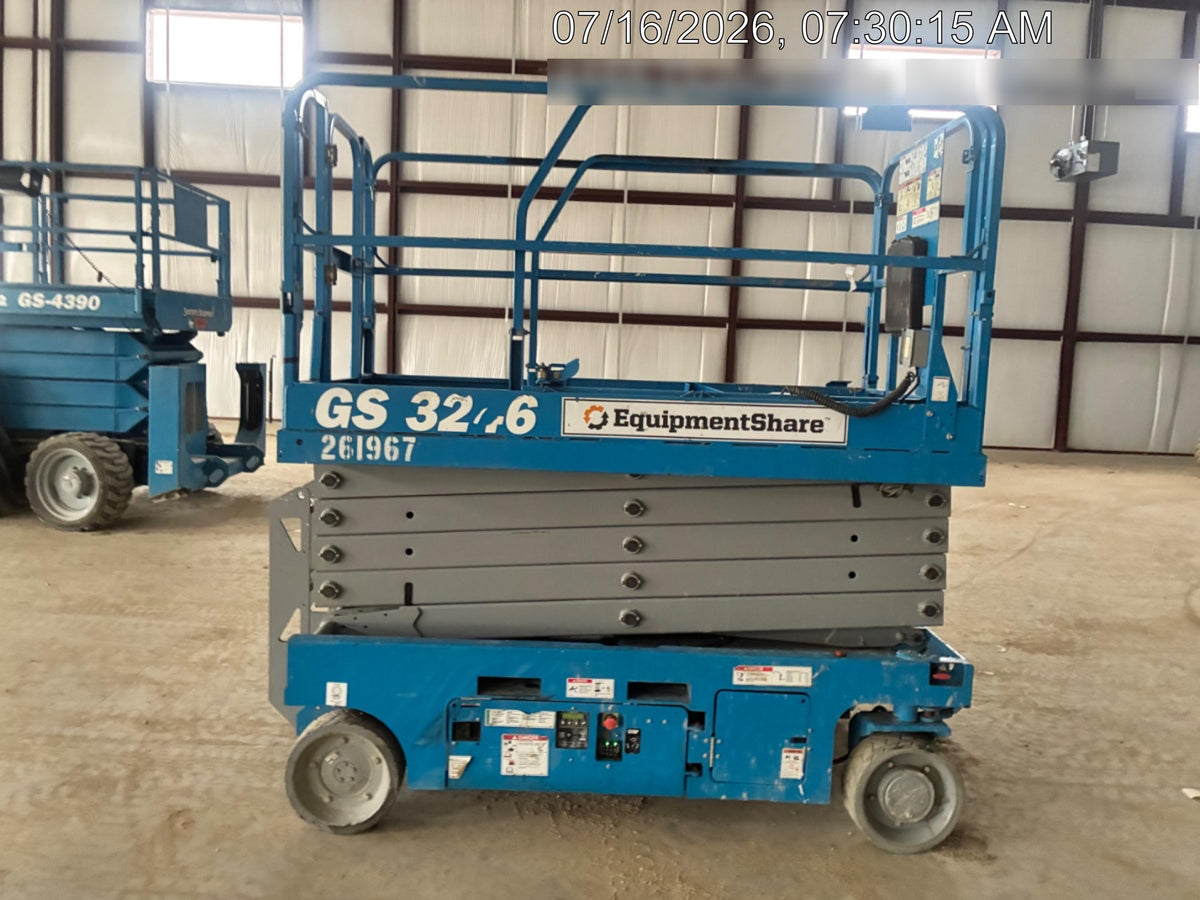 2022 GENIE GS-3246
