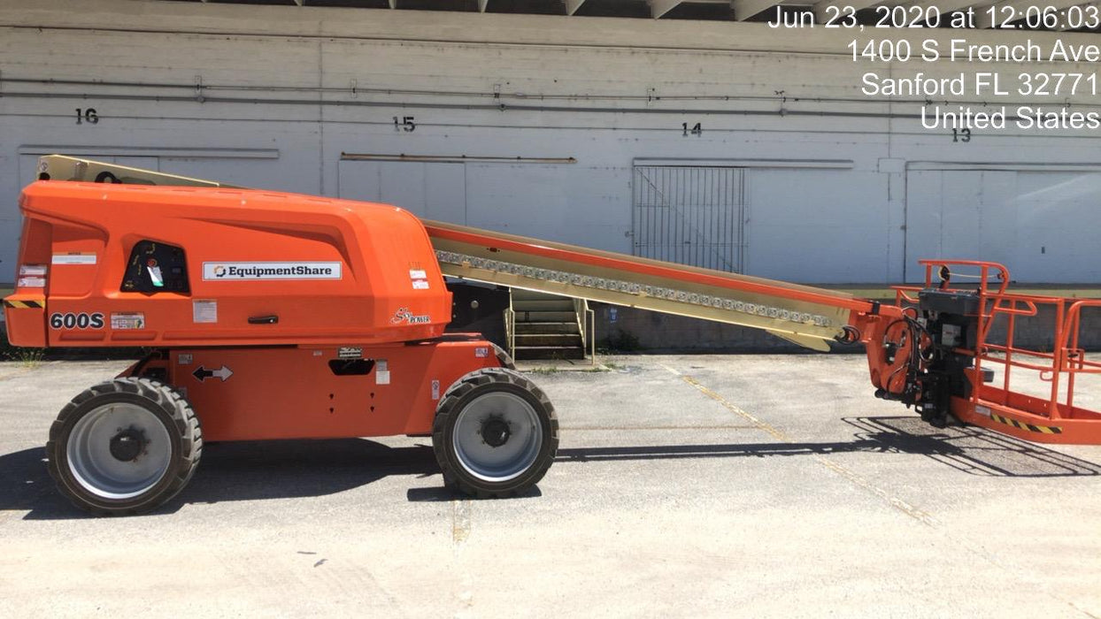 2020 JLG 600S